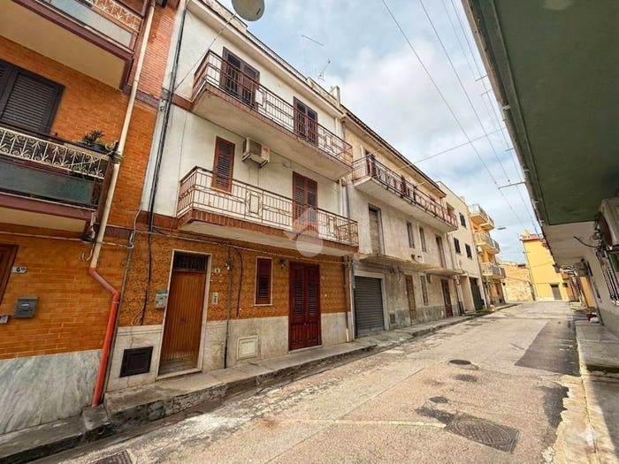 Appartamento quadrilocale in vendita in Via Vincenzo Bellini, Centro, Altavilla Milicia
