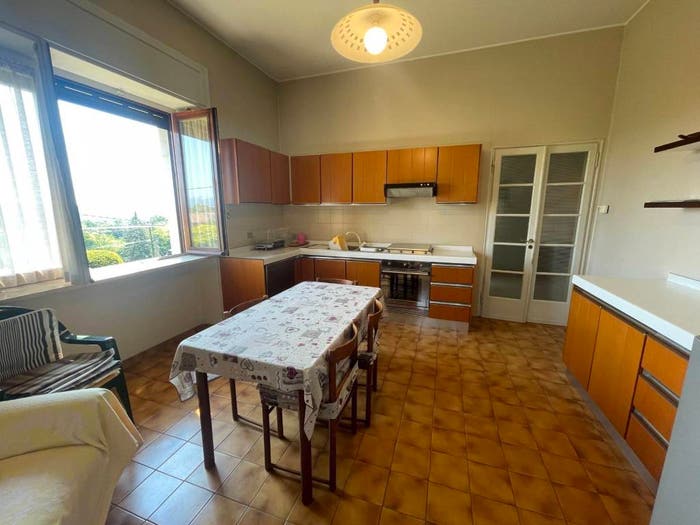Casa con 6 locali in vendita in Via Castello, Centro, Sumirago