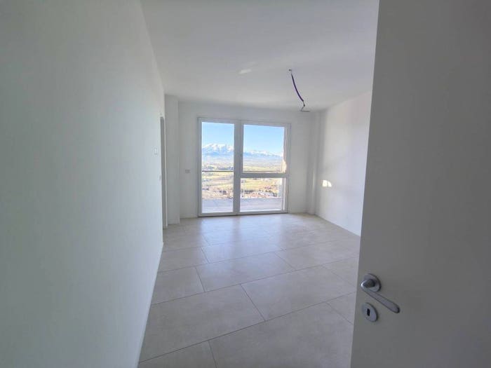 Appartamento quadrilocale in vendita in Via Porta di Vasco, Piazza, Mondovì
