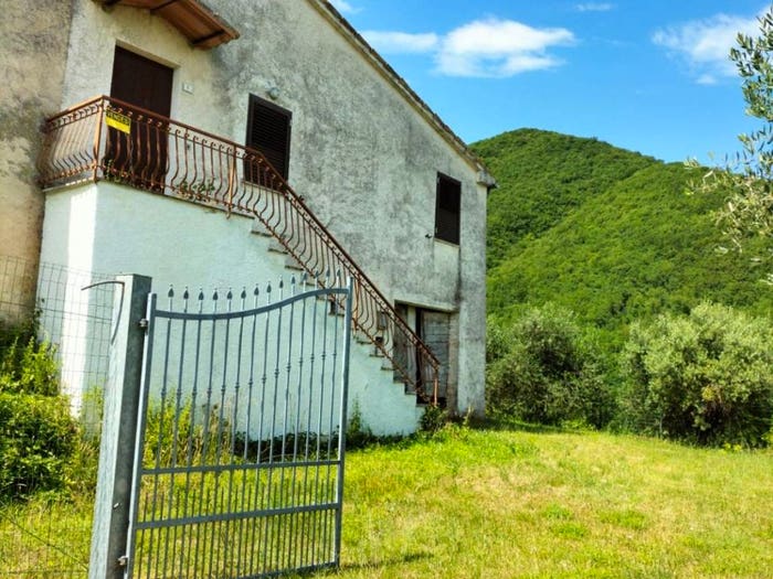 Casa quadrilocale in vendita in Centro, Poggio San Vicino