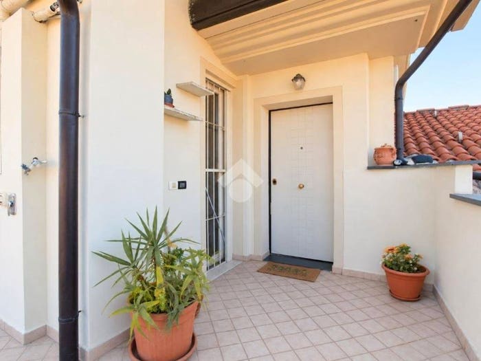 Appartamento trilocale in vendita in Via Fratelli Cairoli, Centro, Monsummano Terme