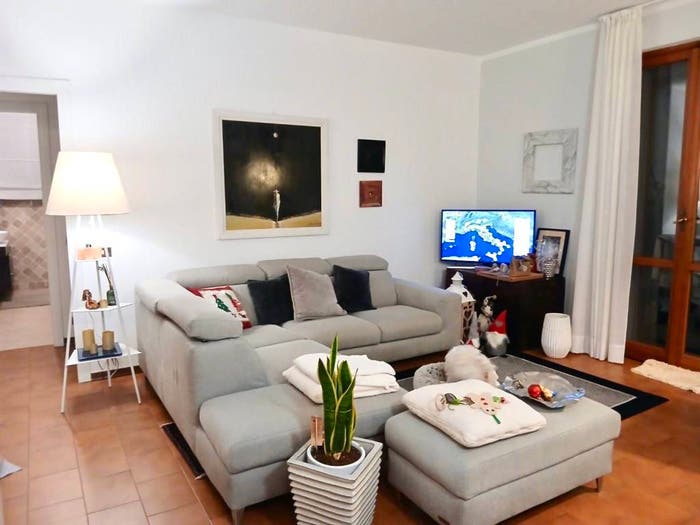 Appartamento quadrilocale in vendita in Viale Stazione, Centro, Massa