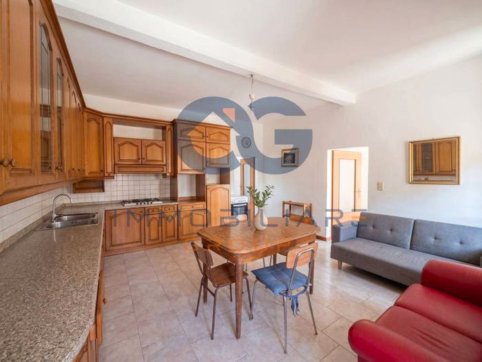 Casa con 6 locali in vendita in Via Canal Bianco, Bondeno