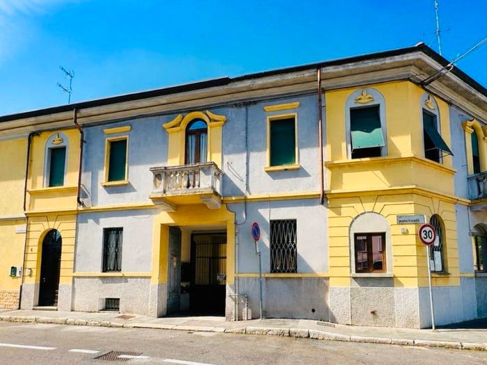 Appartamento bilocale in vendita in Via Ponchiroli, Castellanza