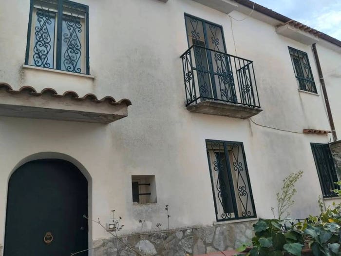 Casa con 6 locali in vendita in Via Ruchetta, Casale, Castelpetroso