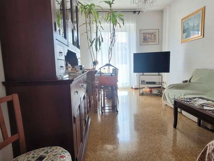 Appartamento bilocale in vendita in via Dei Tulipani, Giambellino, Milano