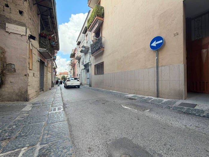 Appartamento quadrilocale in vendita in Via Padre Ludovico, Centro, Casoria