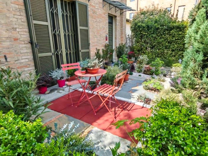 Appartamento quadrilocale in vendita in Piazzetta Andrea Bernardi Novacula, Centro Storico, Forlì