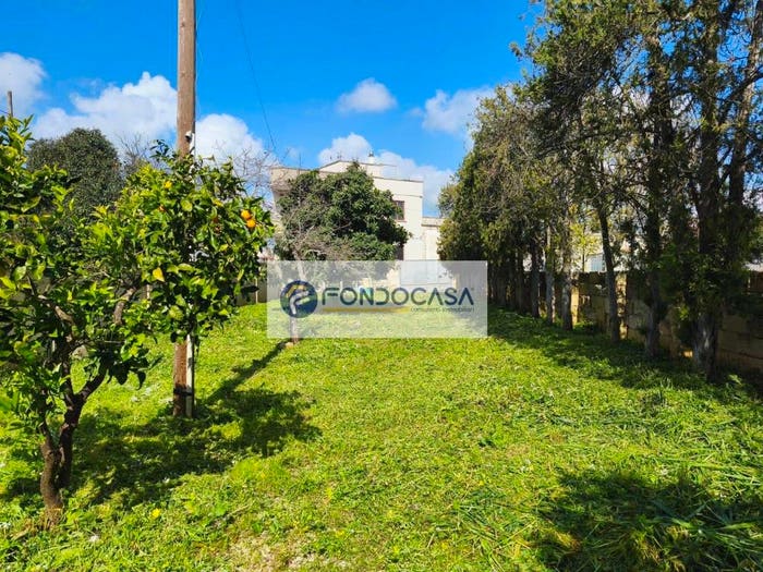 Casa con 5 locali in vendita in via Savoia, Cocúmola, Minervino di Lecce