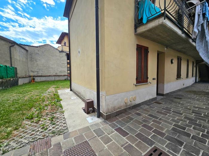 Appartamento bilocale in vendita in Via Brennero, Leffe