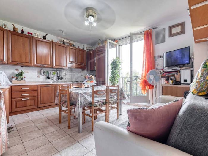 Appartamento trilocale in vendita in Via Tolara di Sotto, Centro, Ozzano dell'Emilia