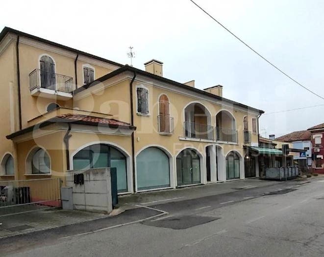 Appartamento bilocale in vendita in GAVELLO Via Giacomo Matteotti, Centro, Gavello