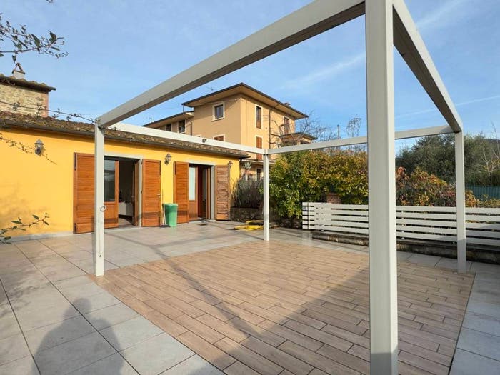 Casa con 6 locali in vendita in Via Biccimurri, Larciano