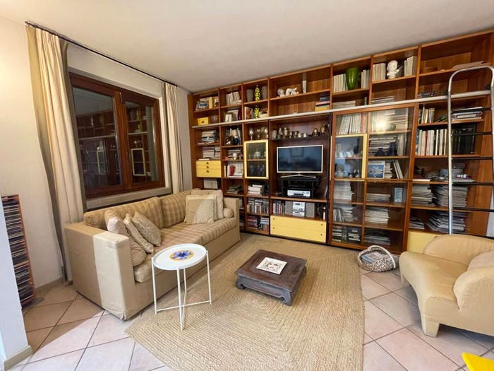 Appartamento trilocale in vendita in Via Giulio Cesare, Rivoltella, Desenzano del Garda