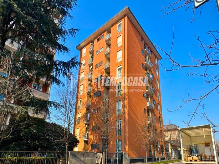 Appartamento bilocale in vendita in Viale EMILIA, Centro, Cologno Monzese