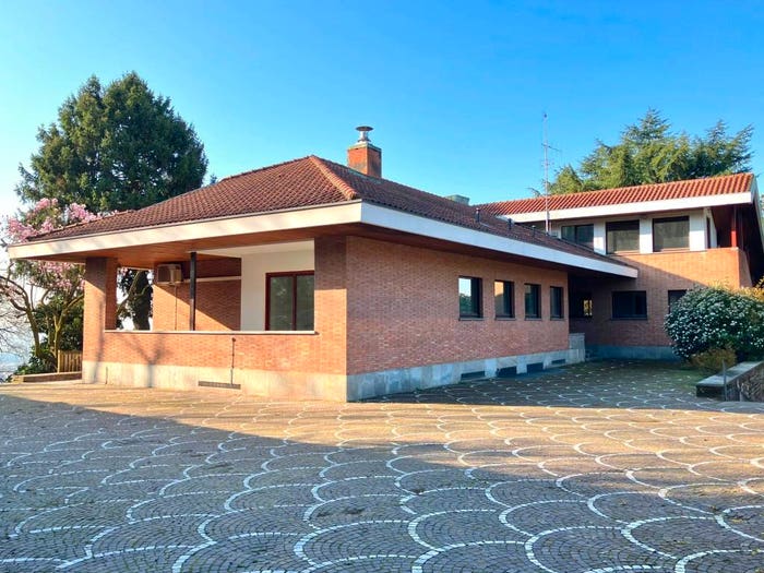 Casa con 6 locali in vendita in Strada Santa Brigida, Santa Brigida, Moncalieri