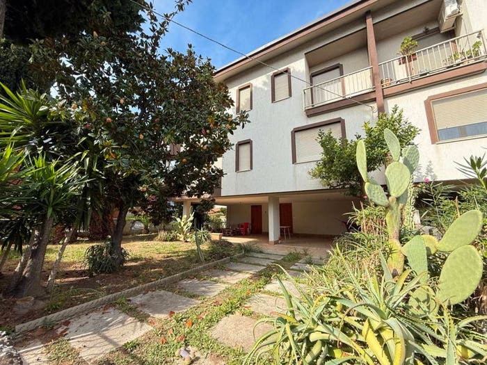 Casa con 6 locali in vendita in Via Lombardia, Villa Verrocchio, Montesilvano