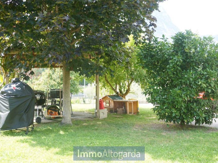 Appartamento trilocale in vendita in Località Lago, Dro