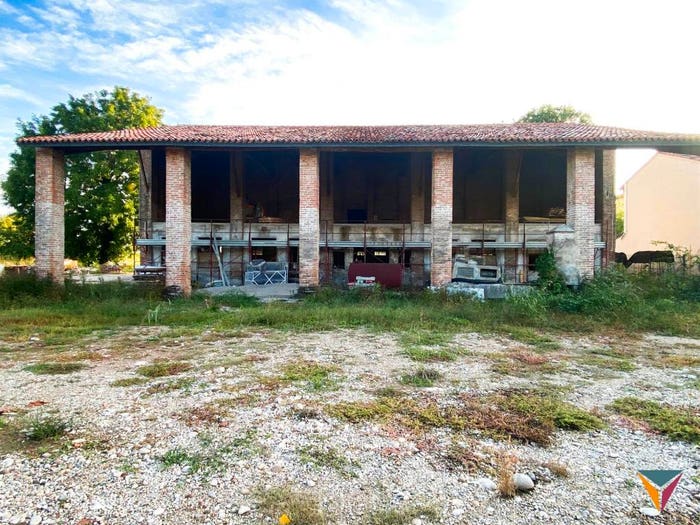 Casa con 6 locali in vendita in Strada Marsiletti, Marsiletti, Goito