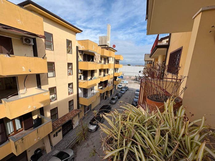 Appartamento trilocale in vendita in Via Massimo Troisi, Orta di Atella
