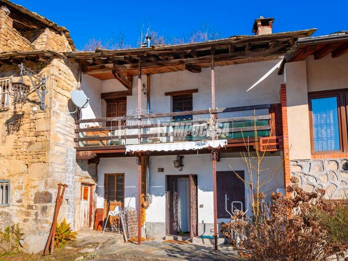 Casa trilocale in vendita in Borgata Rosa, Coazze