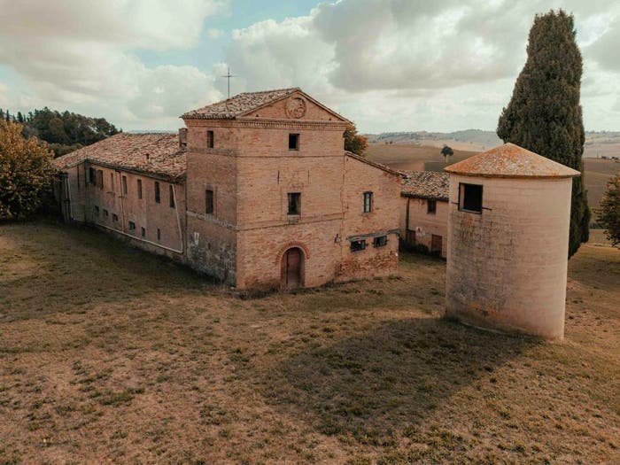 Casa con 6 locali in vendita in Contrada Verdefiore, Appignano