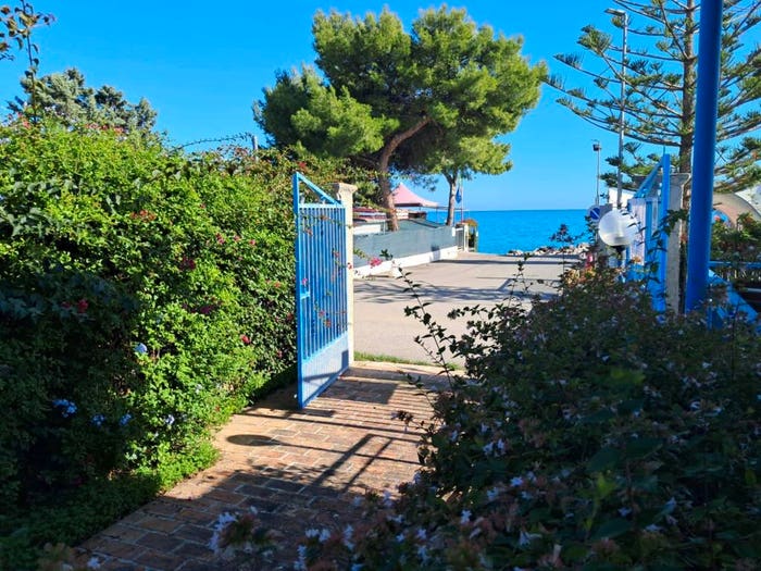 Casa con 6 locali in vendita in Via Lampedusa, Amendolara