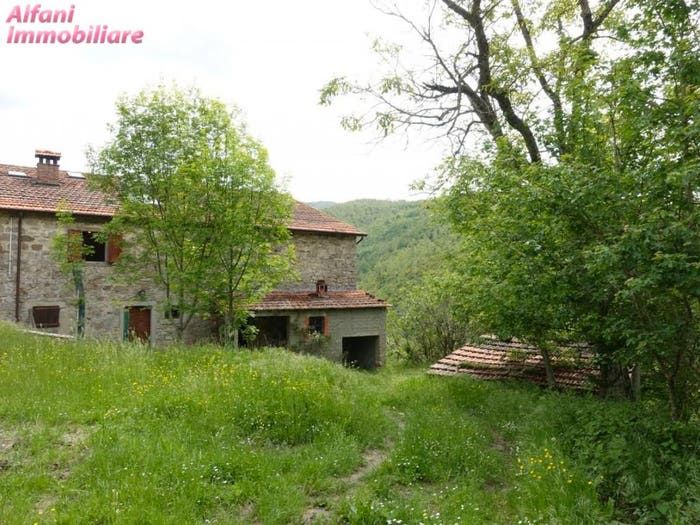 Casa con 6 locali in vendita in Casa Moggio, Chiusi della Verna