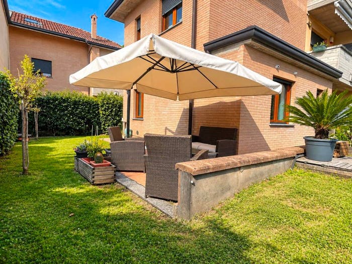 Appartamento trilocale in vendita in Via Carlo Porta, Cesano Maderno