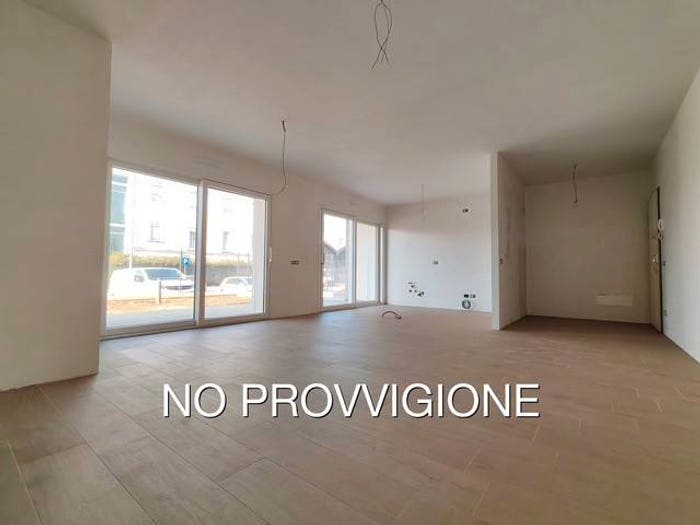 Appartamento quadrilocale in vendita in Viale Sandro e Piero Boselli, Centro, Olgiate Comasco