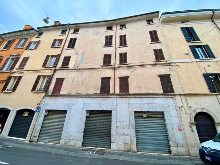 Casa con 6 locali in vendita in Via delle Grazie, Loggia Garibaldi, Brescia