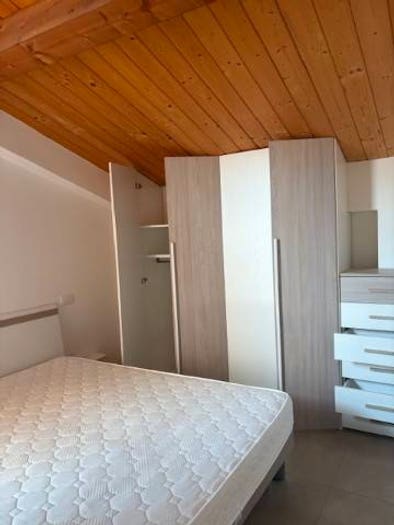 Appartamento trilocale in vendita in Viale Martin Luther King, Trecastelli