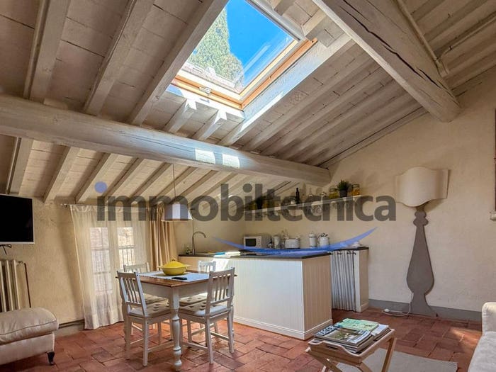 Appartamento trilocale in vendita in La Scheggia, Scheggia, Anghiari