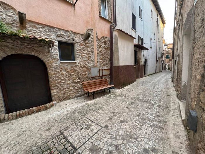 Casa trilocale in vendita in Via Piazza Maggiore, Maranola Trivio, Formia