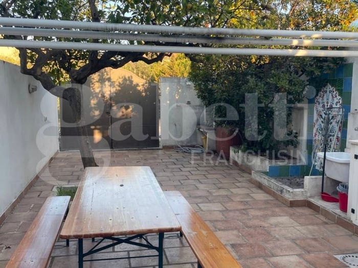Casa trilocale in vendita in VIA BARRACCIU, Torre Grande, Oristano