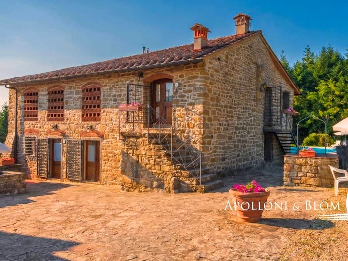 Casa con 6 locali in vendita in Via Vallombrosana, Centro, Pelago