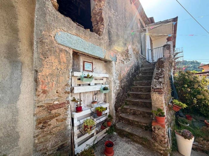 Appartamento bilocale in vendita in Frazione Bergiola, Bergiola Lavacchio, Massa