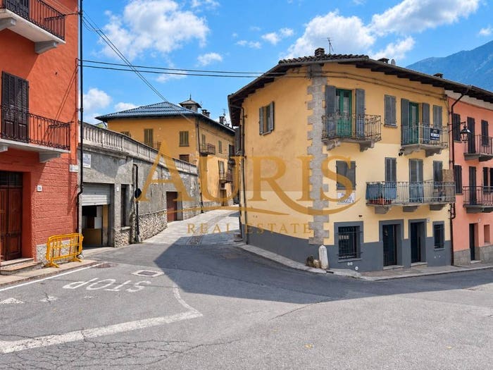 Appartamento trilocale in vendita in Via Principe Umberto, Centro, Valdieri
