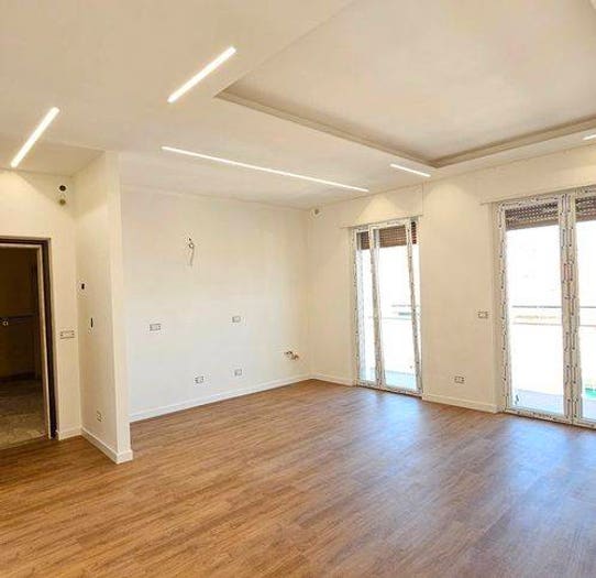 Appartamento quadrilocale in vendita in Via Candido Poggio, Valentino, Casale Monferrato