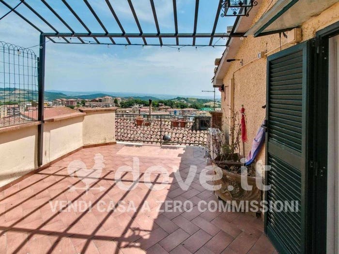 Appartamento con 6 locali in vendita in Via Costa Nuova, Centro, Manciano