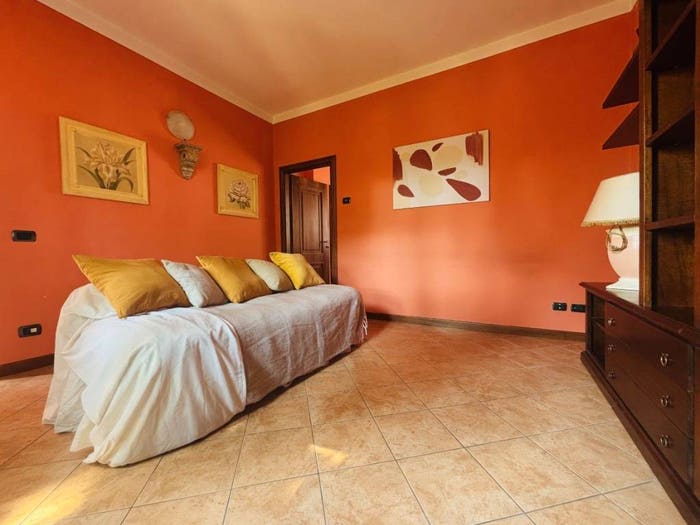 Appartamento trilocale in vendita in Via Valverde, Centro, Botticino