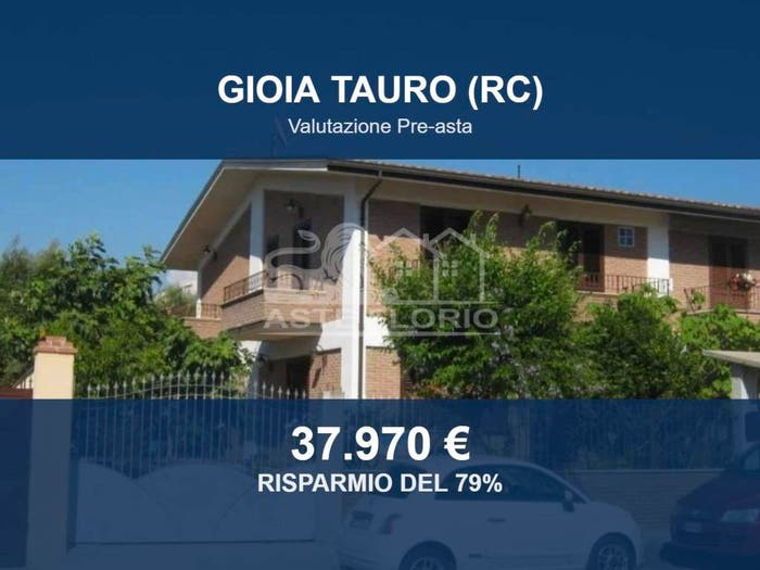 Casa con 6 locali in vendita in Traversa di via Strada Statale lottizzazione Zerbi Sbaglia snc, Gioia Tauro