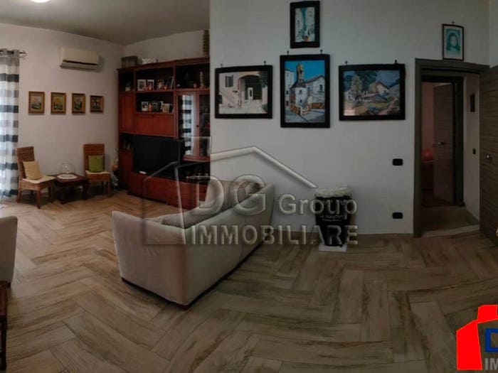 Casa con 6 locali in vendita in via Francesco Crispi, Balestrate Foce, Balestrate