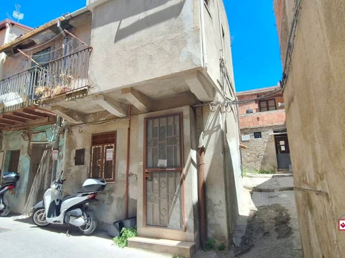 Appartamento con 5 locali in vendita in Via comunale Camaro, Camaro Superiore, Messina