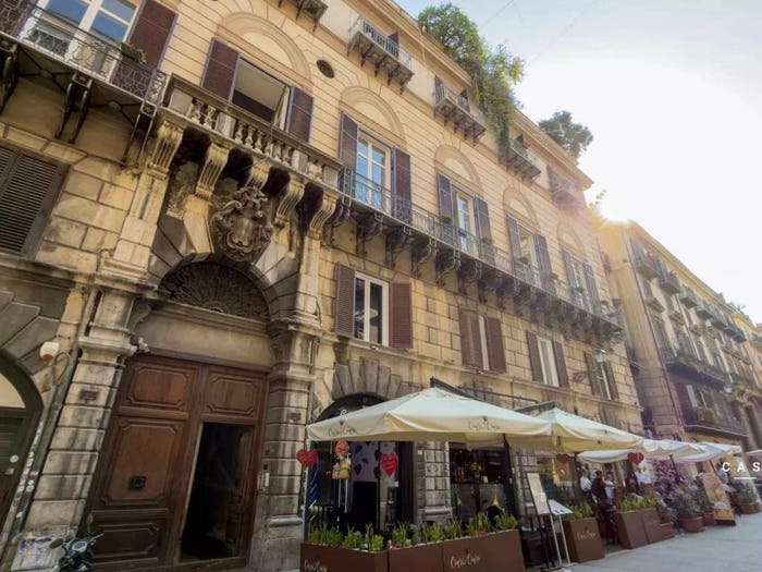 Appartamento in vendita in Via Vittorio Emanuele, Kalsa, Palermo