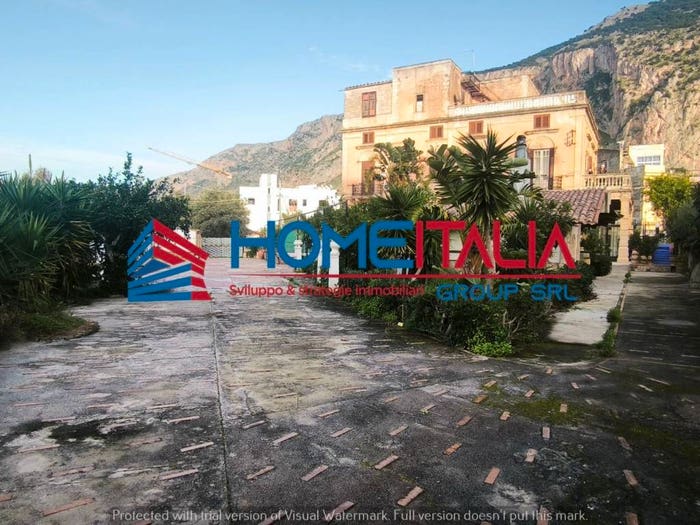 Casa con 6 locali in vendita in Via Monsignor Salvatore Siino, Centro, Capaci