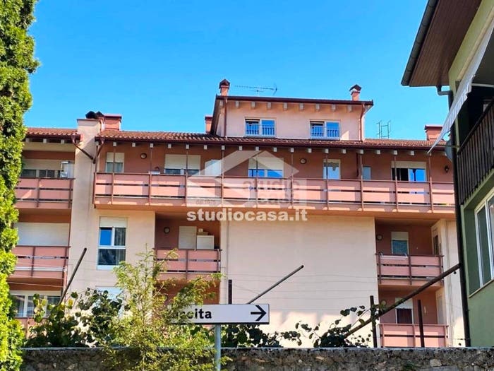 Appartamento quadrilocale in vendita in Via Battisti, Centro, Mori
