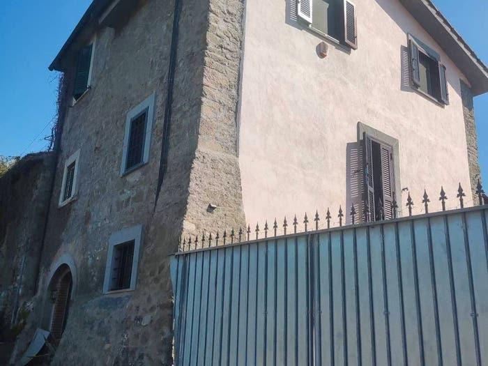 Casa quadrilocale in vendita in Vicolo Orti, Frattocchie, Marino