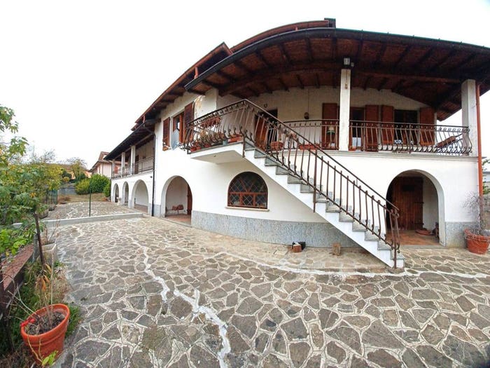 Casa con 5 locali in vendita in Via Piero Quercia, Centro, Santa Maria della Versa