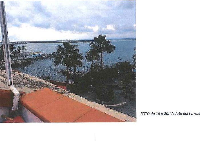 Appartamento trilocale in vendita in Lungomare di Pegli, Pegli, Genova